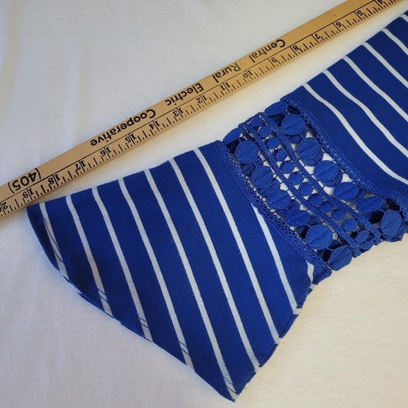 Hannah Striped 3/4 Bell Sleeve Lace Blue And White Striped Women's Size XL. - Picture 5 of 8